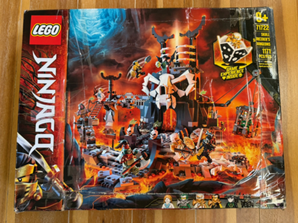 LEGO Ninjago Skull Sorcerer's Dungeons 71722 1171pc New Damaged Box Bags Sealed